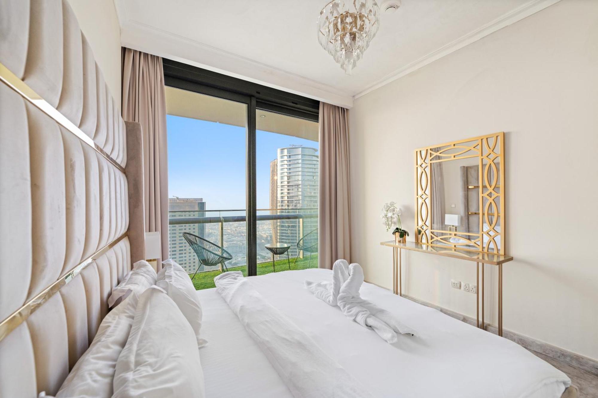 First Class 2Br With Full Dubai Skyline & Sea View Ngoại thất bức ảnh